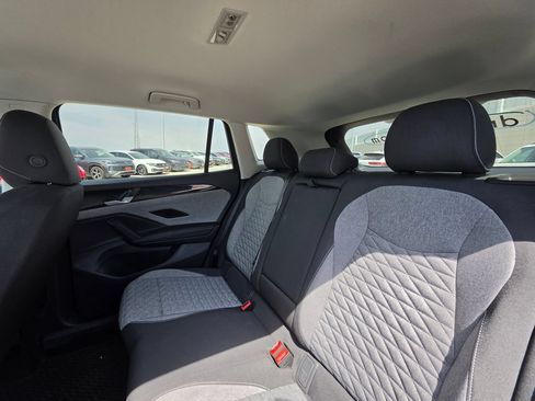 Certified 2026 Volkswagen Tiguan S FWD image 21