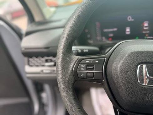 Used 2023 Honda Accord EX image 14