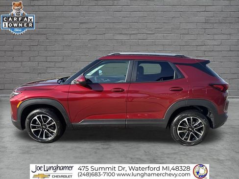 Used 2024 Chevrolet TrailBlazer LT w/ LT Cold Weather Package AWD/4WD image 7