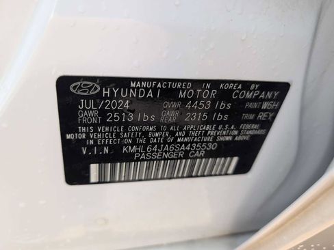 Used 2025 Hyundai Sonata SEL FWD image 32