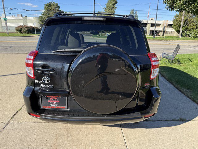 Used 2012 Toyota RAV4 FWD w/ Value Pkg image 6