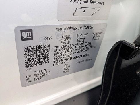 Certified 2025 Cadillac Lyriq Luxury image 34