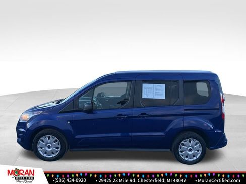 Used 2017 Ford Transit Connect XLT image 2