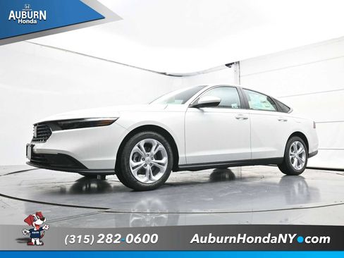 New 2025 Honda Accord LX image 18