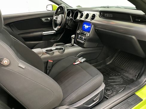 Used 2020 Ford Mustang Coupe w/ Equipment Group 101A RWD image 32