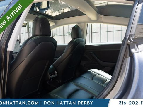 Used 2021 Tesla Model 3 Standard Range Plus RWD image 16