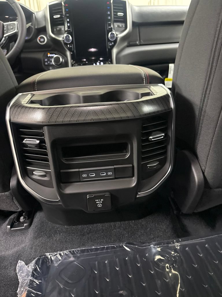 New 2026 RAM 1500 Big Horn AWD/4WD image 22