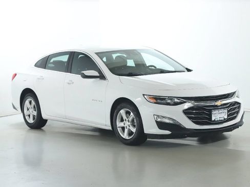 Used 2024 Chevrolet Malibu LT FWD image 9