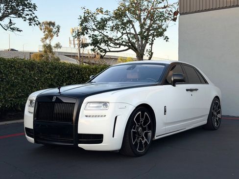 Used 2011 Rolls-Royce Ghost image 14