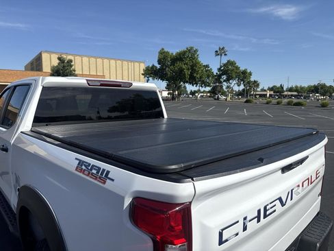 Used 2023 Chevrolet Silverado 1500 LT Trail Boss image 6