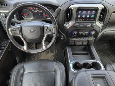 Used 2020 Chevrolet Silverado 1500 LT Trail Boss image 27