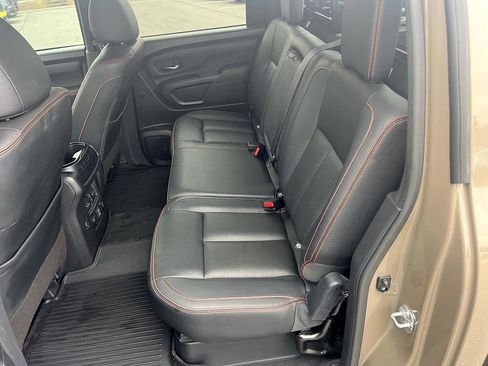 Certified 2022 Nissan Titan PRO-4X w/ Pro-4x Convenience Package image 12