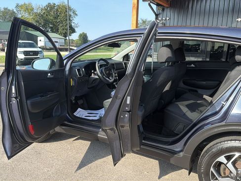 Used 2020 Kia Sportage LX AWD/4WD image 7