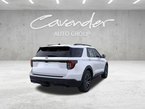 New 2026 Ford Explorer ST-Line RWD image 8