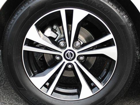 Certified 2021 Nissan Sentra SV image 10