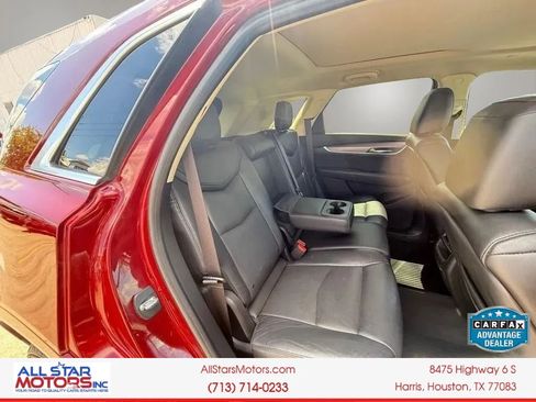 Used 2017 Cadillac XT5 Luxury FWD image 18