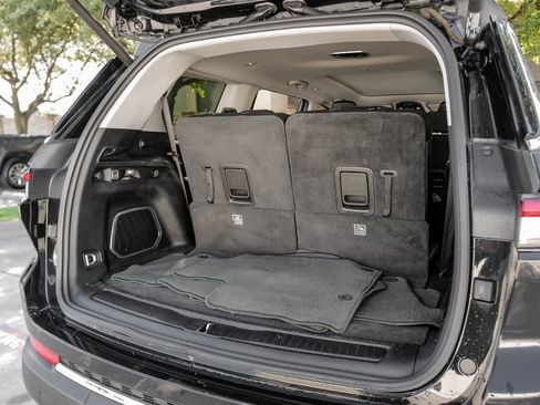 Used 2022 Jeep Grand Cherokee L Limited image 66