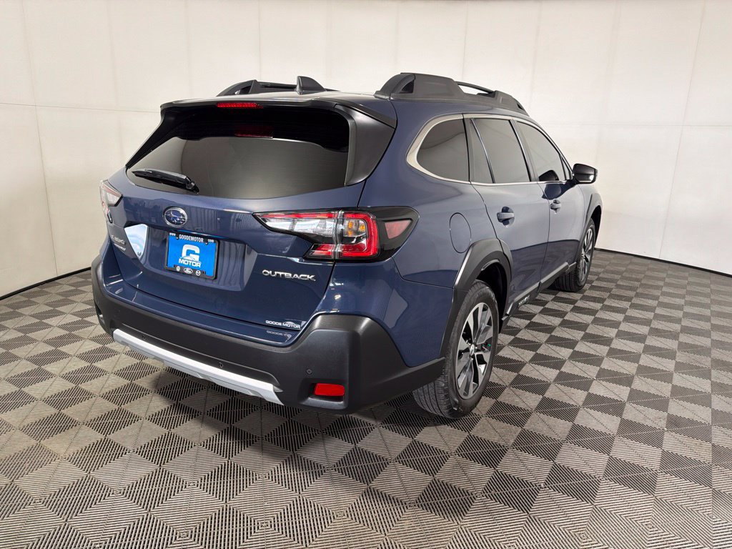 Used 2024 Subaru Outback Limited AWD/4WD image 7