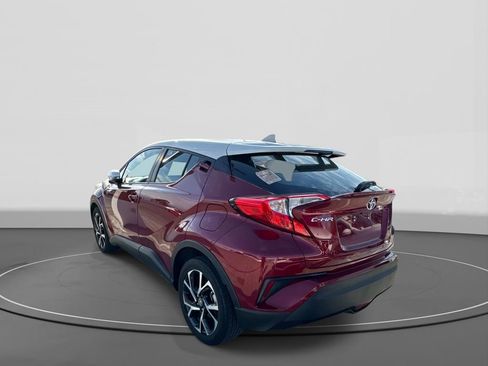 Used 2018 Toyota C-HR XLE FWD image 6