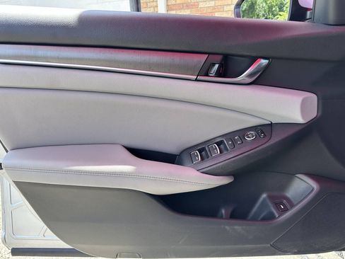 Used 2020 Honda Accord LX image 28
