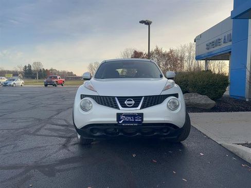 Used 2014 Nissan Juke S image 2