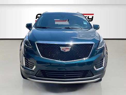 Used 2025 Cadillac XT5 Premium Luxury w/ Technology Package AWD/4WD image 2