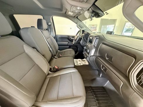Used 2023 Chevrolet Silverado 1500 Custom AWD/4WD image 21