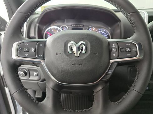 New 2026 RAM 3500 Big Horn AWD/4WD image 18