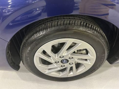Used 2025 Subaru Impreza 2.0i image 8