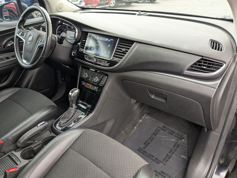 Used 2019 Buick Encore Sport Touring AWD/4WD image 33