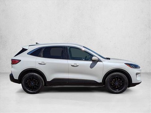 Used 2020 Ford Escape SE AWD/4WD image 4