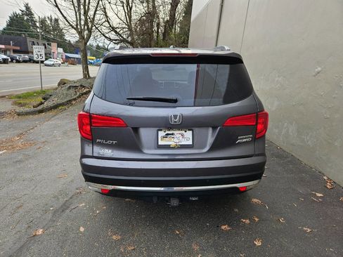 Used 2016 Honda Pilot Touring image 5