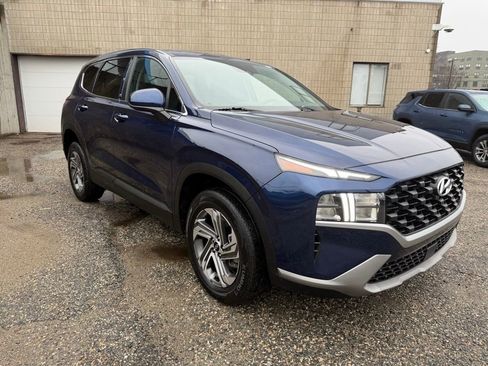 Used 2023 Hyundai Santa Fe SE image 8