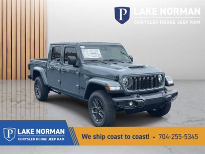 New 2025 Jeep Gladiator Sport