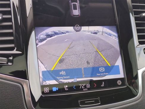 Used 2025 Volvo XC90 T8 Plus w/ Protection Package Premier image 22