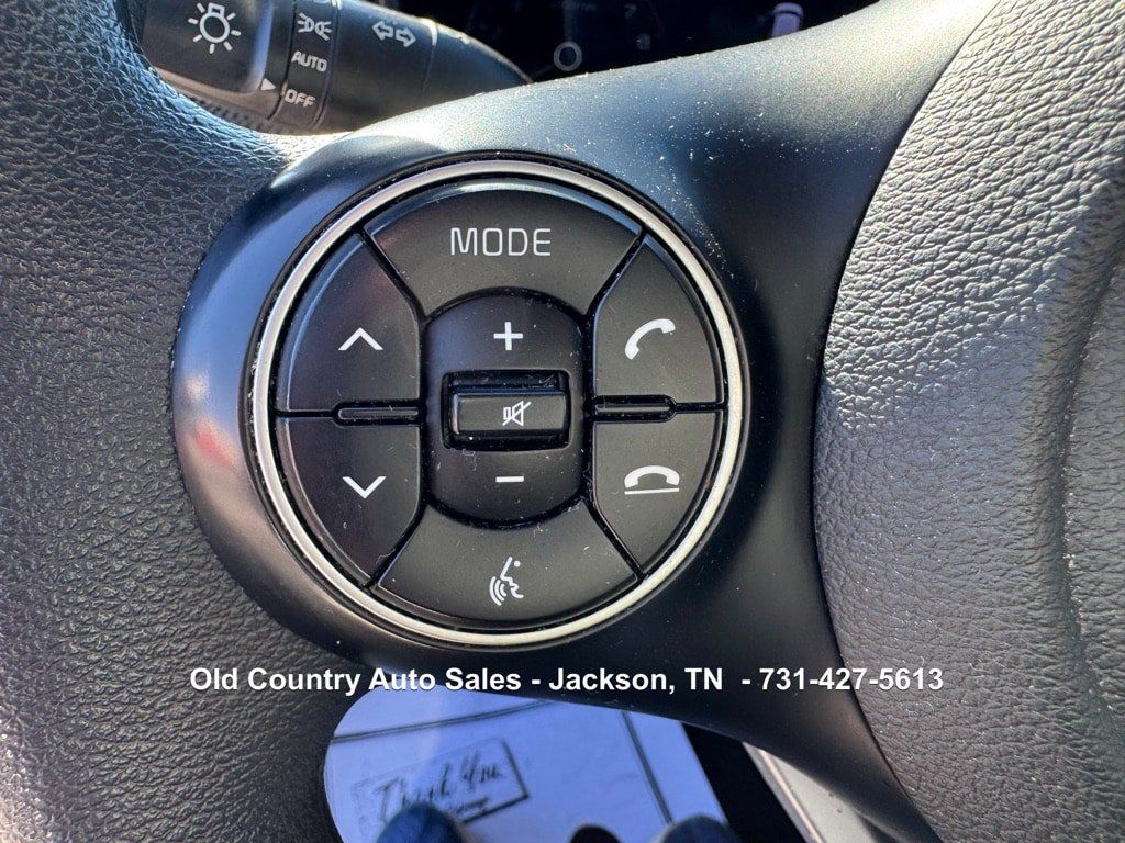 Used 2021 Kia Soul LX FWD image 34