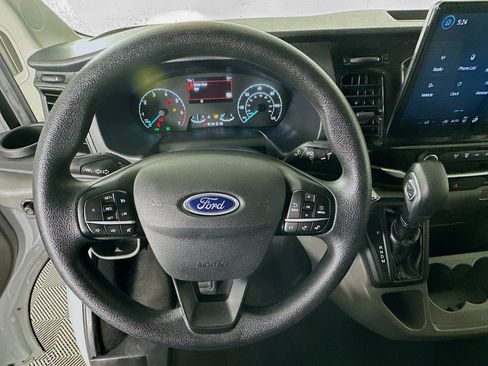 Used 2023 Ford Transit 350 XLT image 15