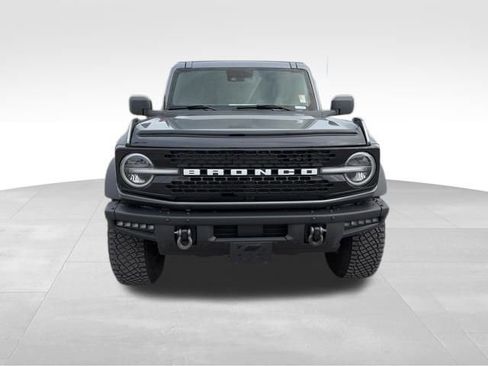 Used 2024 Ford Bronco Wildtrak image 2