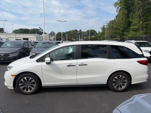 Used 2024 Honda Odyssey EX-L image 8