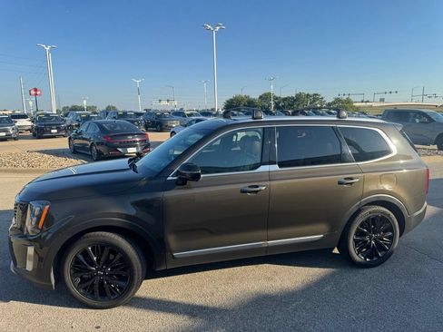 Used 2021 Kia Telluride SX w/ SX Prestige Package AWD/4WD image 4