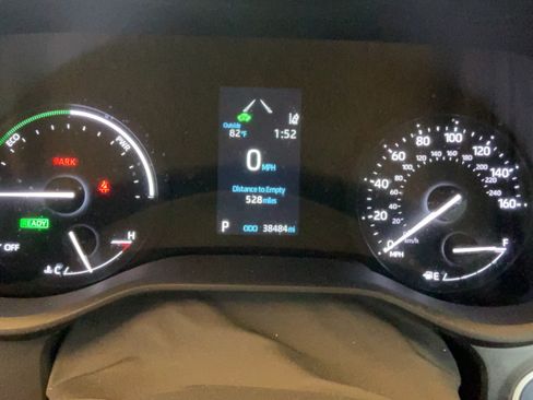 Certified 2024 Toyota Sienna XSE w/ XSE Plus Package AWD/4WD image 10
