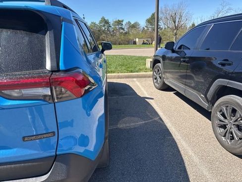 Used 2019 Toyota RAV4 Adventure w/ Cold Weather Package image 6