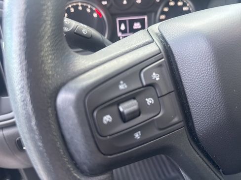 Certified 2022 Chevrolet Silverado 1500 Custom image 17