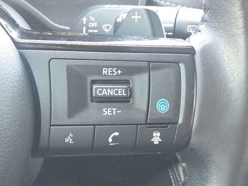 Used 2021 Nissan Rogue SL FWD image 37