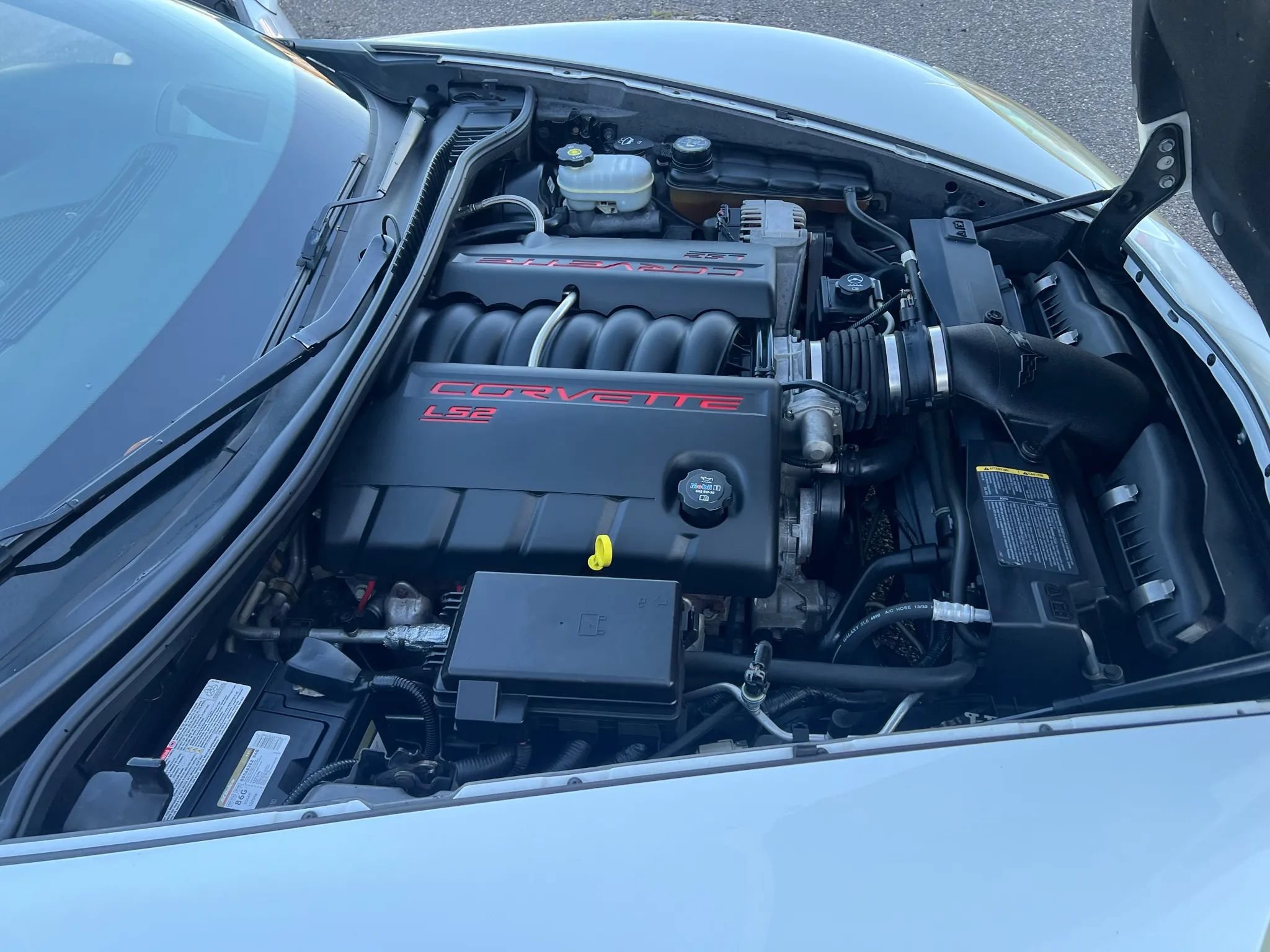 Used 2005 Chevrolet Corvette Coupe w/ Preferred Equipment Group RWD image 14