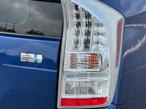 Used 2010 Toyota Prius One FWD image 27