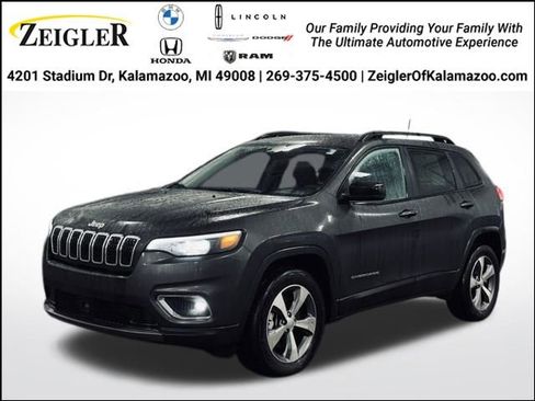Used 2022 Jeep Cherokee Limited image 1