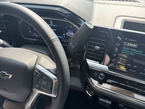 Used 2024 Chevrolet Silverado 1500 RST image 24