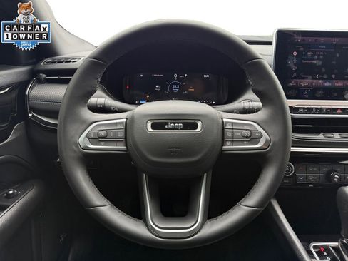 Used 2025 Jeep Compass Limited w/ High Altitude Package AWD/4WD image 12