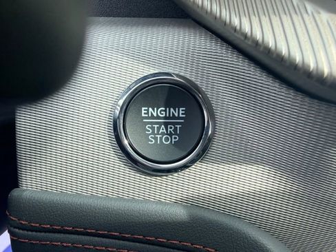 New 2026 Ford Explorer Active w/ Active Comfort Package image 18